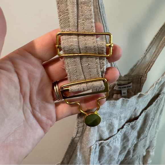 We Wore What Basic Linen Overalls in Natural Oatmeal Size Small - Picture 7 of 12